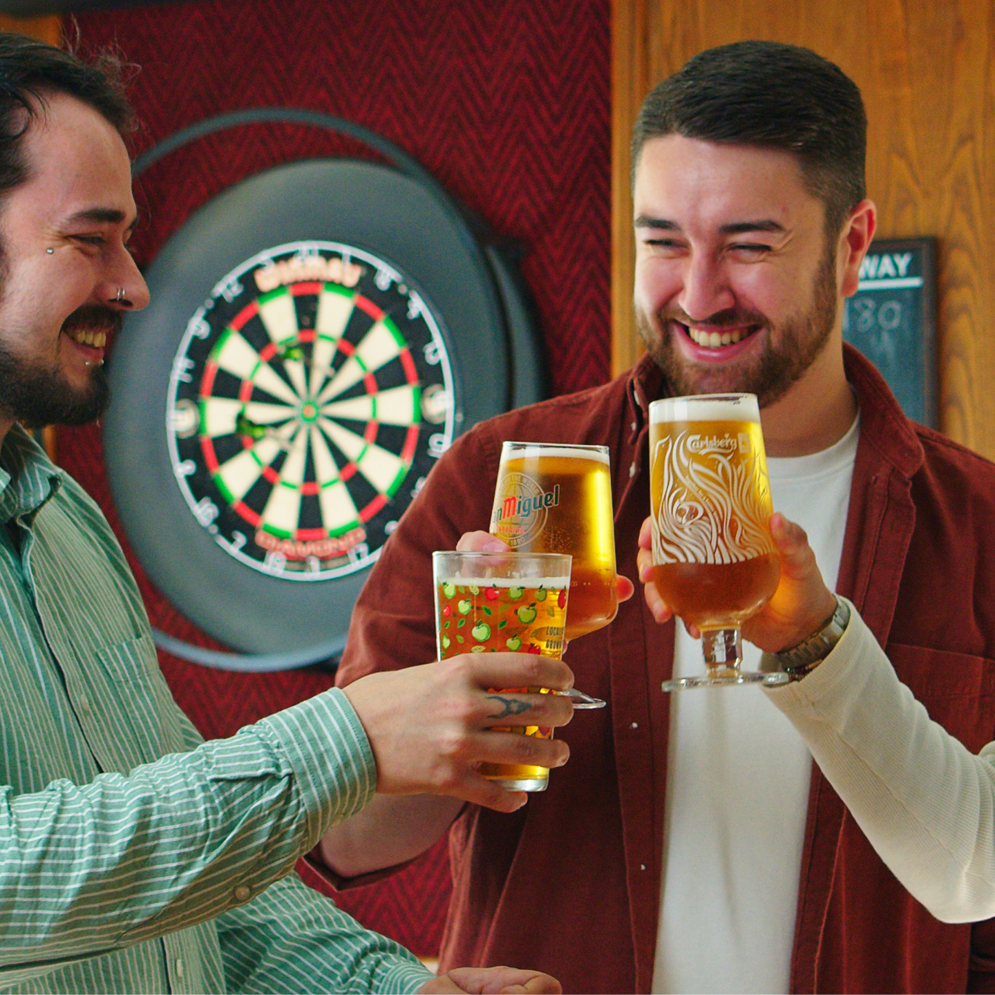Raise a glass This Father's Day at The Black Horse in Hinckley!
